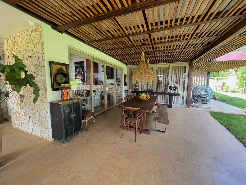 Venta Casa de Lujo en El Retiro FIZEBAD con Lago y Campo de Golf — foto 6