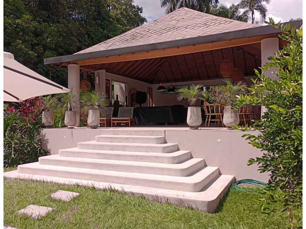 Venta Casa PARADISIACA San Jerónimo Clima ideal Estilo CONTEMPORANEO — foto 2
