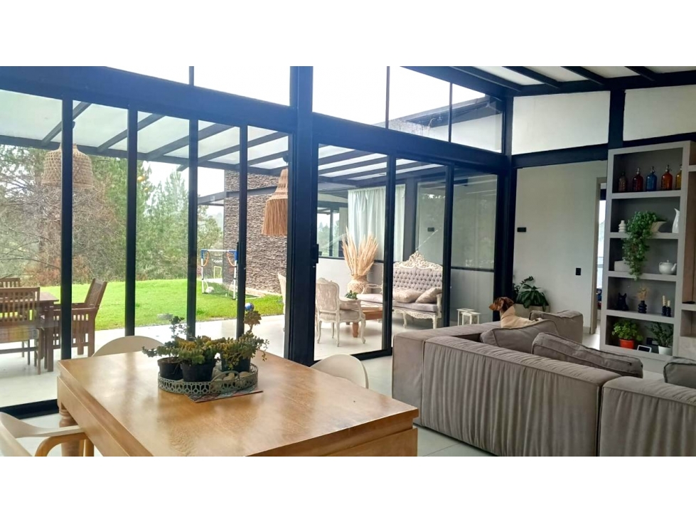 Venta Casa MODERNA Alto del Escobero Envigado 1 nivel UNIDAD COMPLETA — foto 5