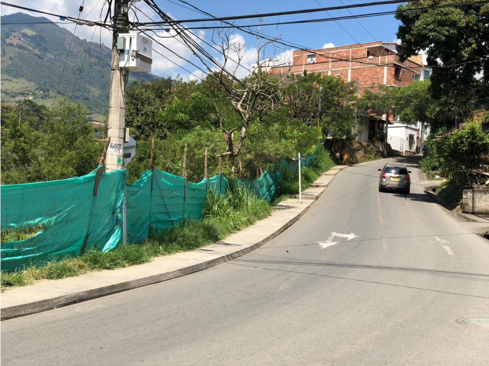 VENTA Lote COMERCIAL MIXTO Copacabana vía principal cerca D1 — foto 6