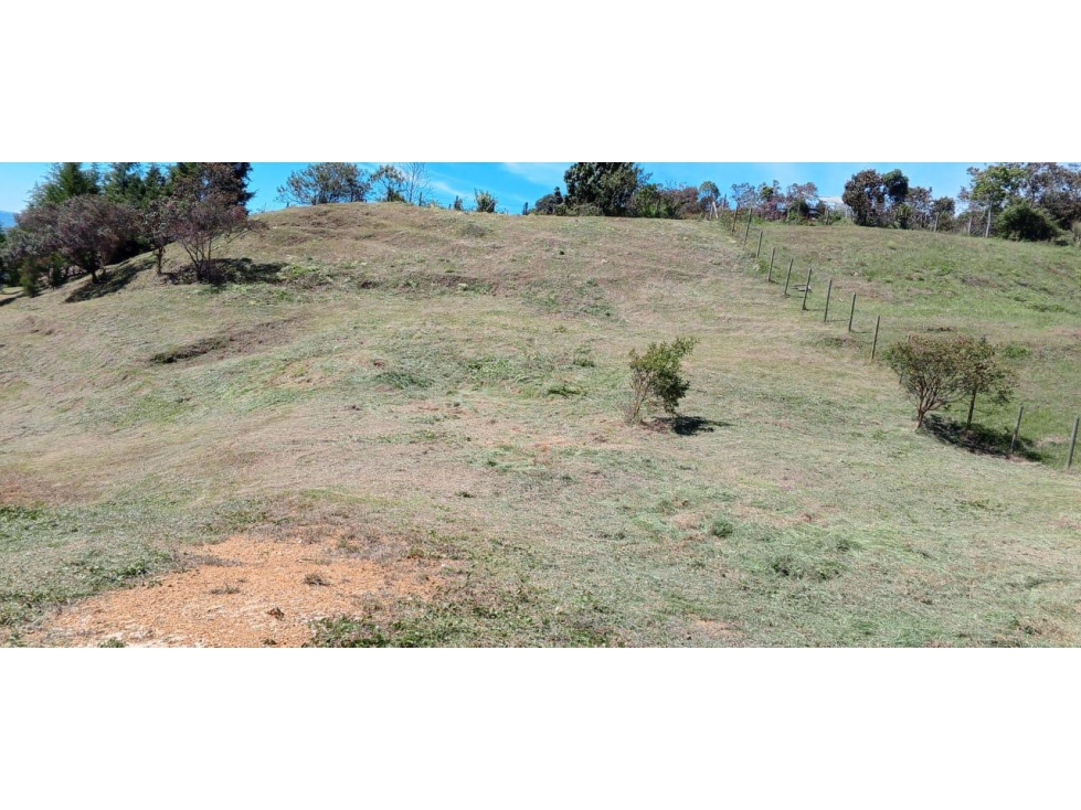 Venta Lote Guarne LA CLARA Guarne cercano al Aeropuerto para 2 Casas — foto 6