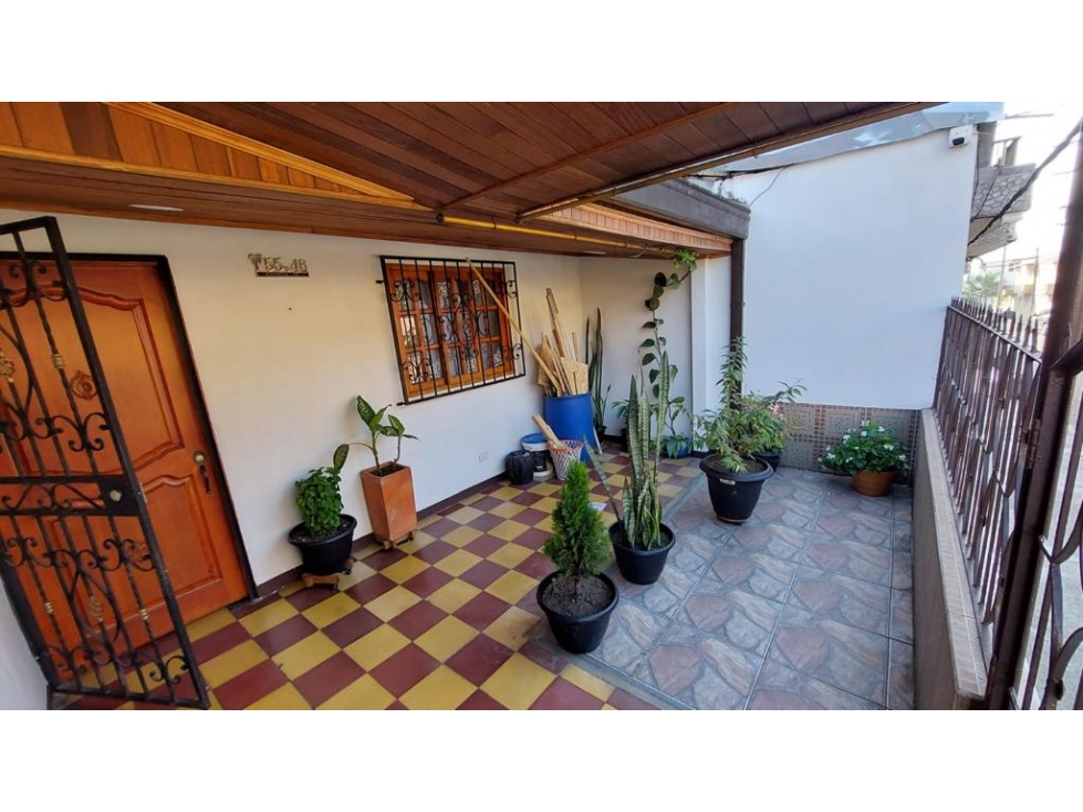 Venta Casa Lote en Guarne, cerca al Parque para Edificio