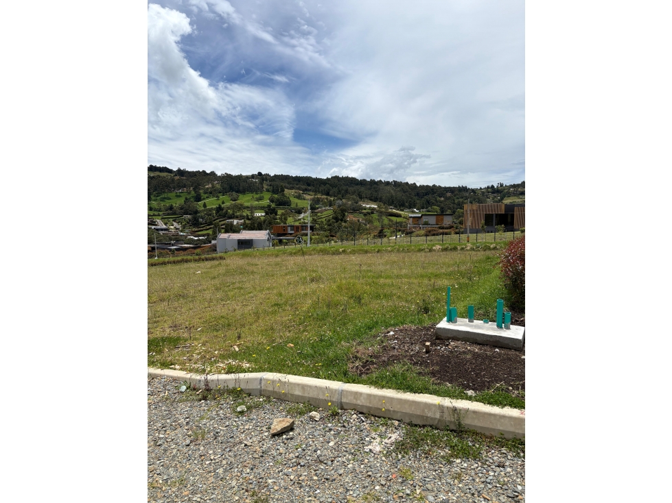 Venta Lote Alto de Las Palmas Cerca a INDIANA Condominio en Desarrollo — foto 6