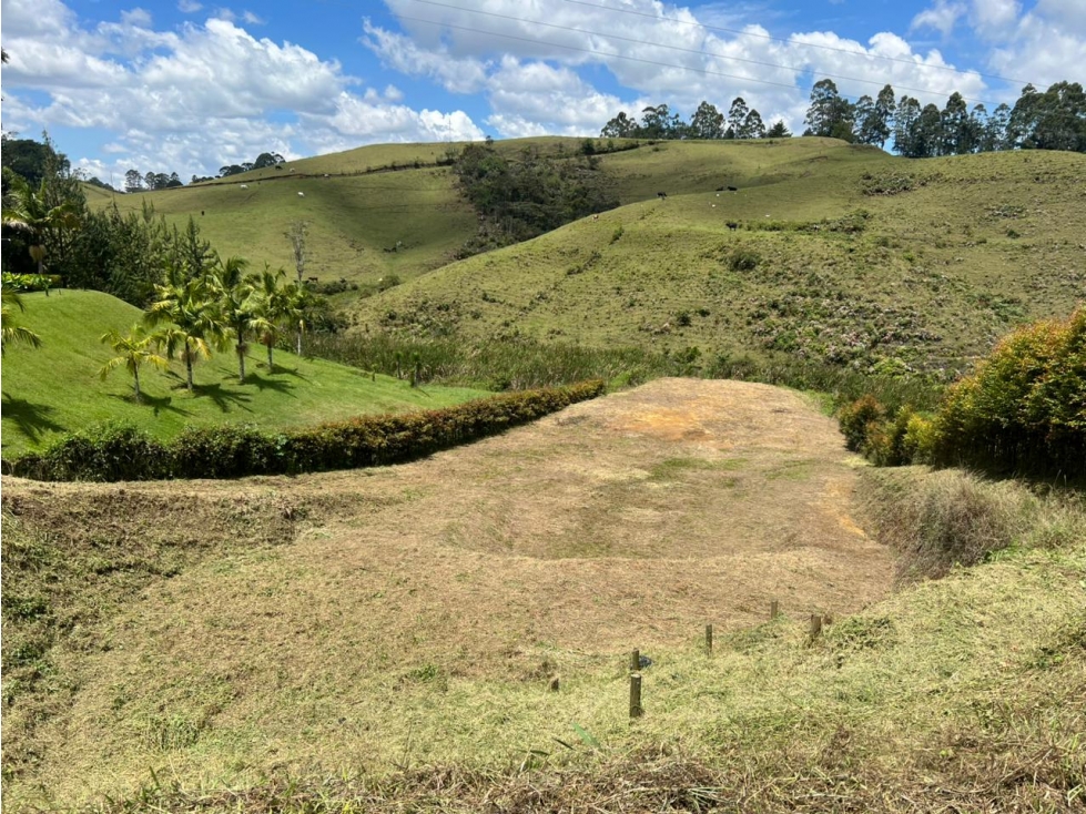 Venta Lote Rionegro vía El Carmen cerca Club La Macarena con seguridad — foto 4