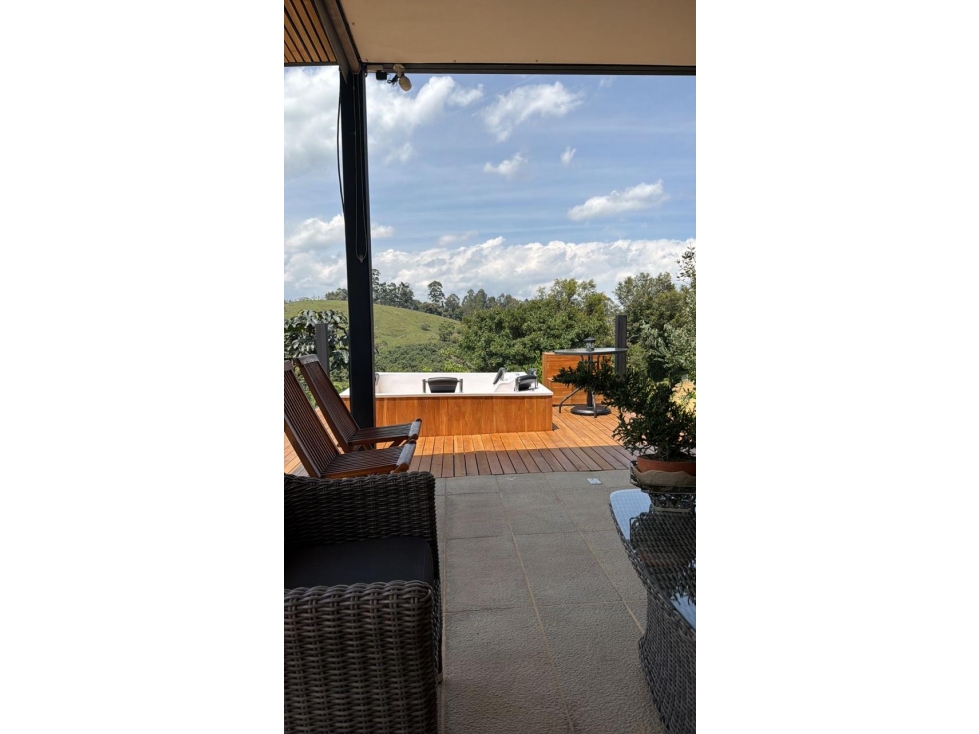 Venta Casa un Nivel Llanogrande El Capiro en Unidad Vía La Ceja — foto 2