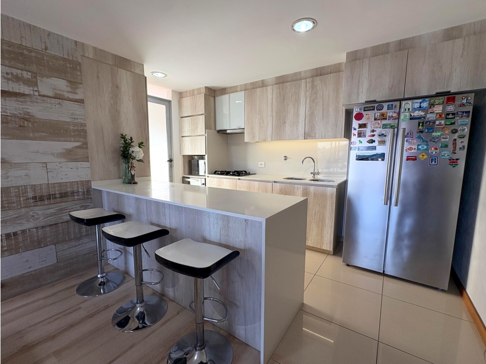 Venta Apartamento Envigado Benedictinos en UNIDAD COMPLETA — foto 5