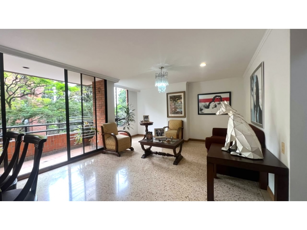 Venta Apartamento Dúplex El Poblado Clínica Medellín para Remodelar — foto 2