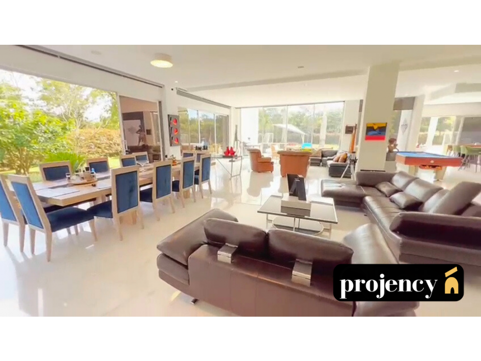 Venta casa tipo MANSION en Llanogrande EXCLUSIVA UNIDAD Cerca al Mall — foto 3
