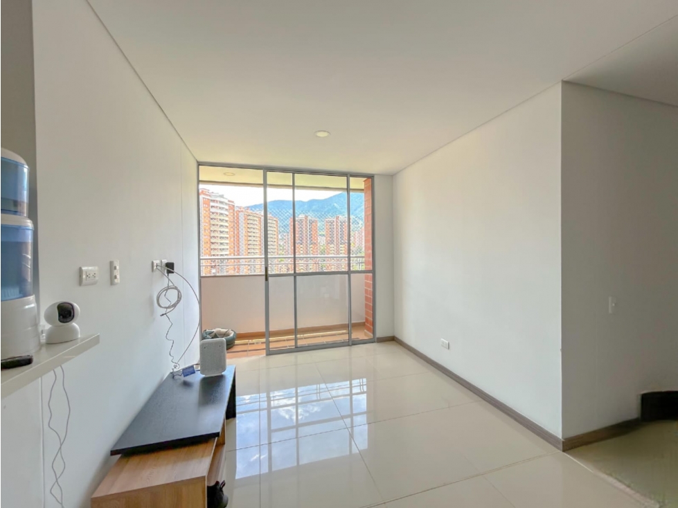Venta apartamento con vista y zonas completas Itagüí Ditaires