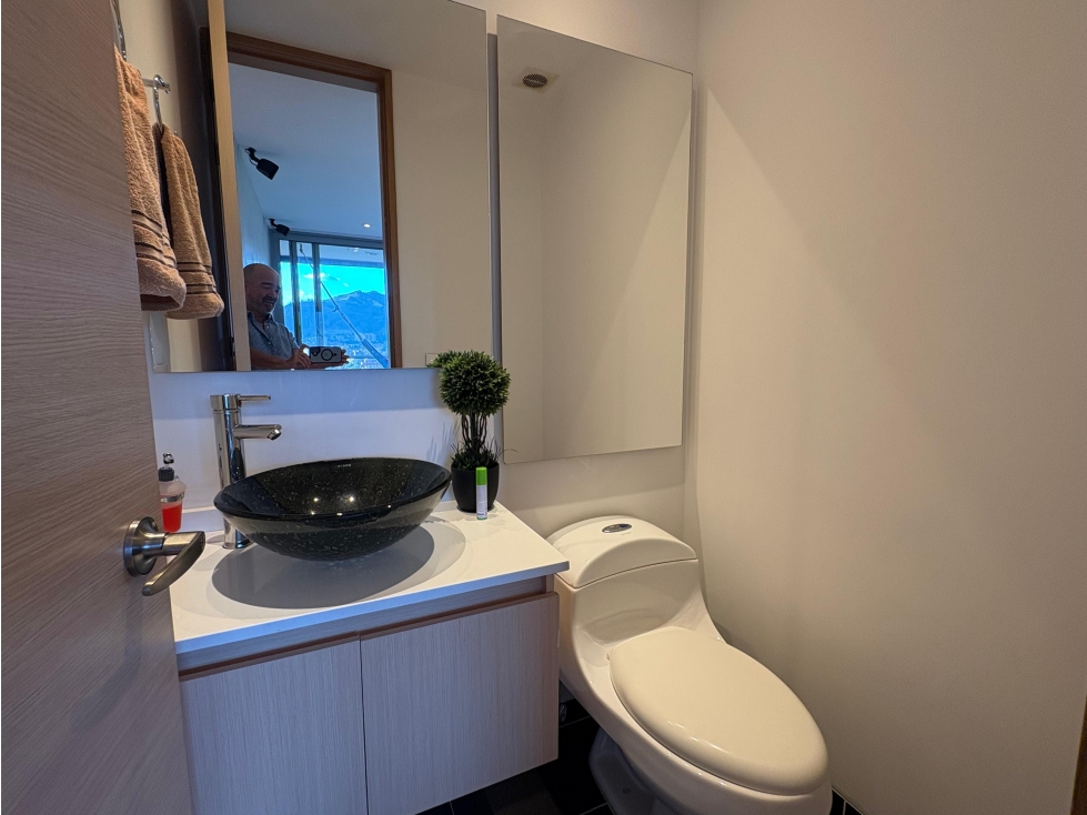 Venta Apartamento Envigado Benedictinos en UNIDAD COMPLETA — foto 6