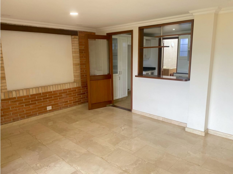 Venta Casa El Poblado LA CALERA cerca a El Tesoro en Unidad Completa — foto 4