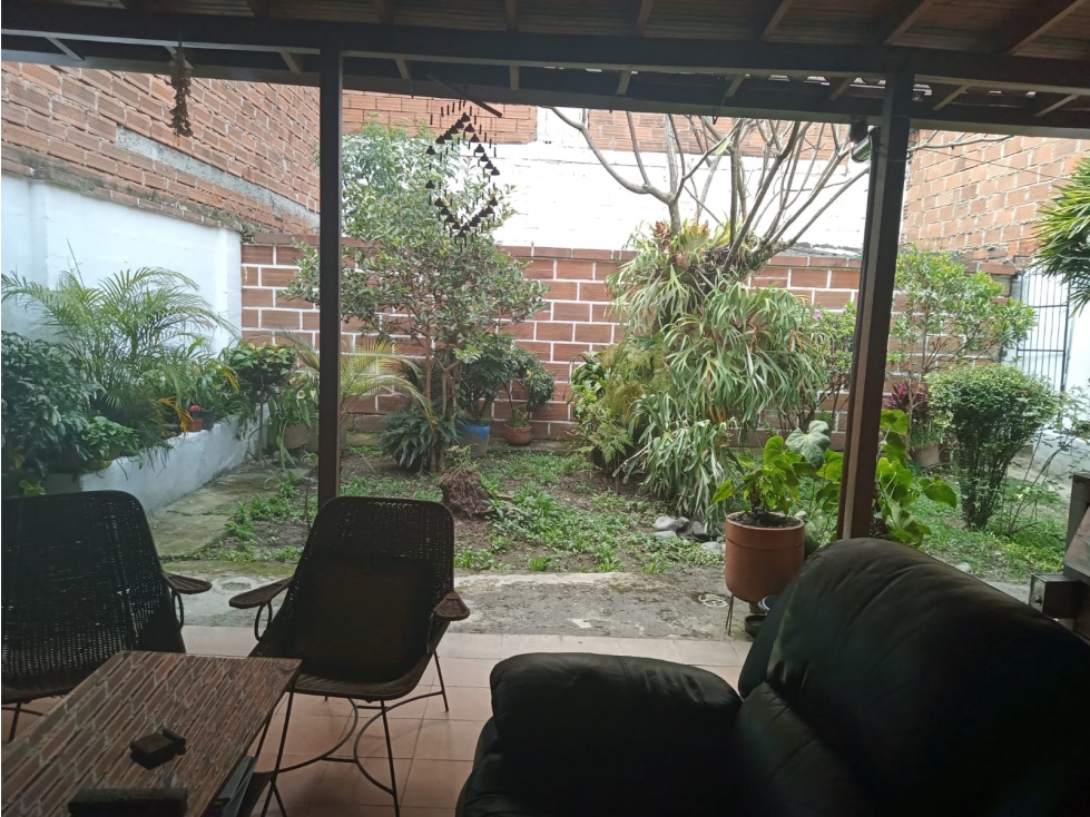Venta Casa Lote Laureles Parque la Matea ideal Empresa o Airbnb — foto 3