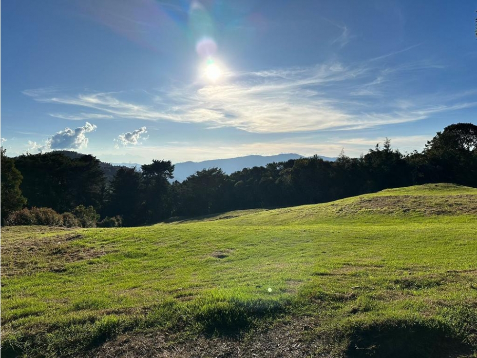 Venta Lote Exclusiva Parcelación sector La Acuarela Alto de las Palmas — foto 2