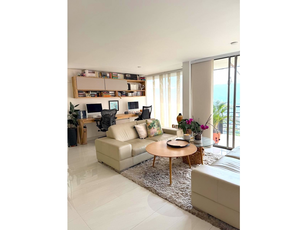 VENTA Apartamento El Poblado cerca al Tesoro UNIDAD PREMIUM Remodelado — foto 4