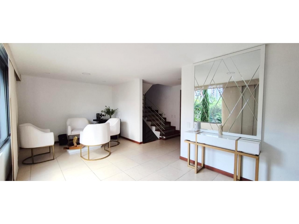 Venta Casa Envigado Loma del Chocho en UNIDAD COMPLETA — foto 5
