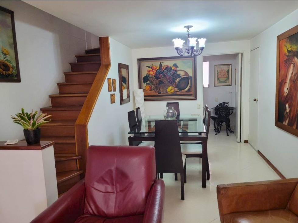 Venta Casa El Poblado Loma San Julián cerca Premium Plaza en Unidad — foto 5