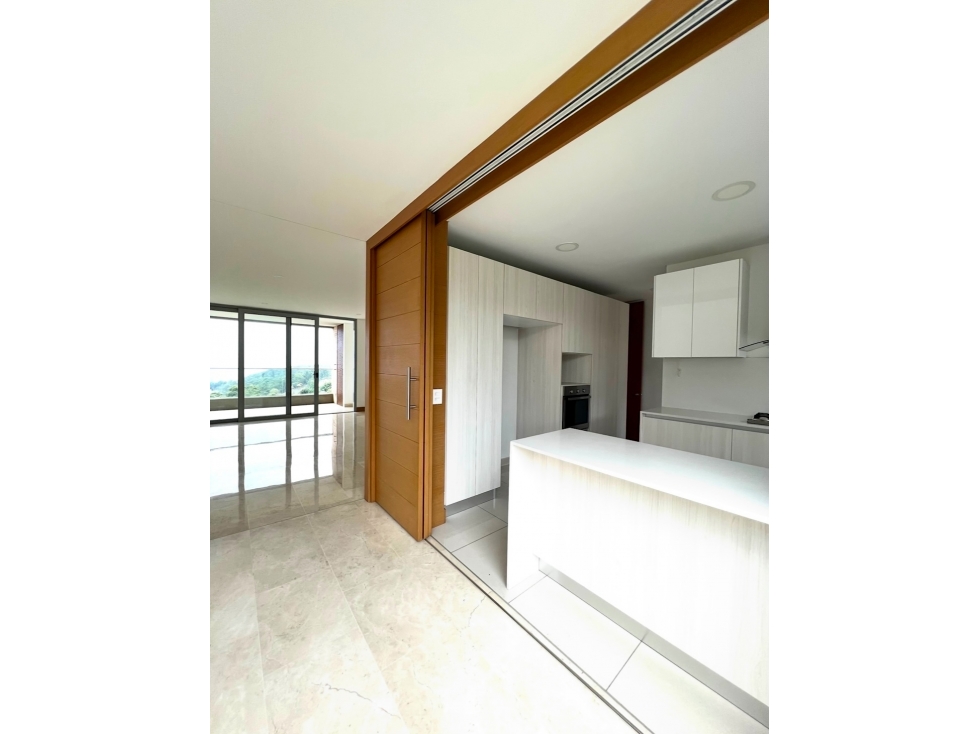 Venta Apartamento El Poblado Acceso Palmas y Cola del Zorro DESOCUPADO — foto 5