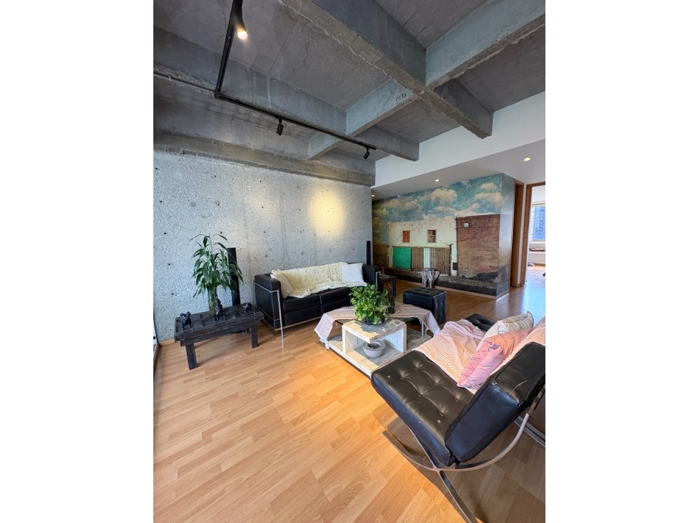 Venta Apartamento EXCLUSIVO El Poblado Parte Alta Provenza Reformado — foto 4