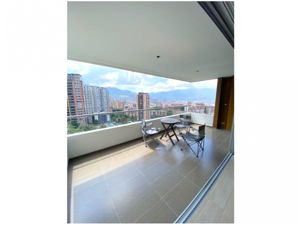 Venta Apartamento de Lujo en Envigado Loma del Esmeraldal con Vista — foto 6