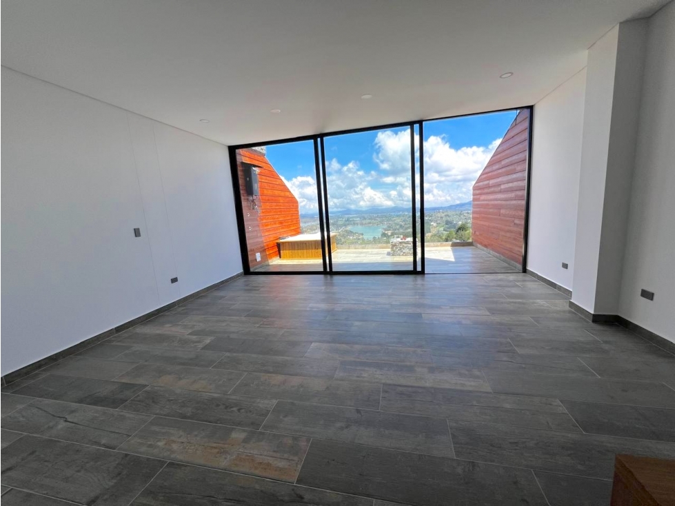 Venta Apartamento El Peñol en Resort de lujo excelente inversión - 2