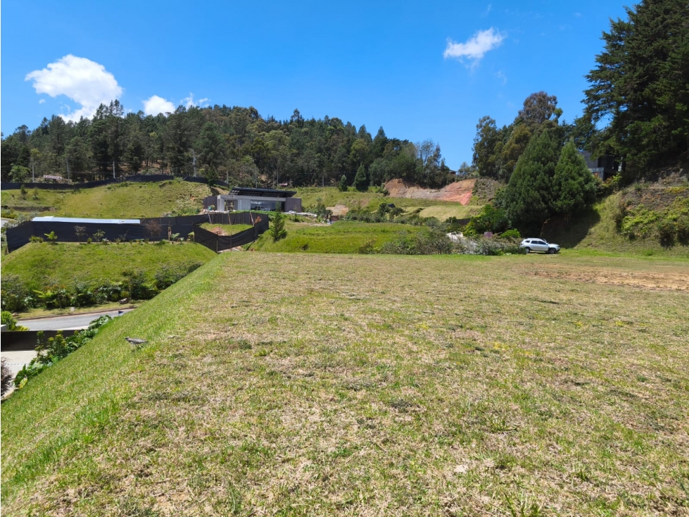 Venta Lote Envigado Alto de palmas en unidad cerrada EXCLUSIVA — foto 3