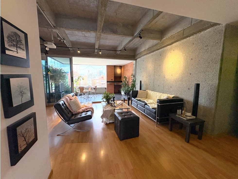 Venta Apartamento EXCLUSIVO El Poblado Parte Alta Provenza Reformado