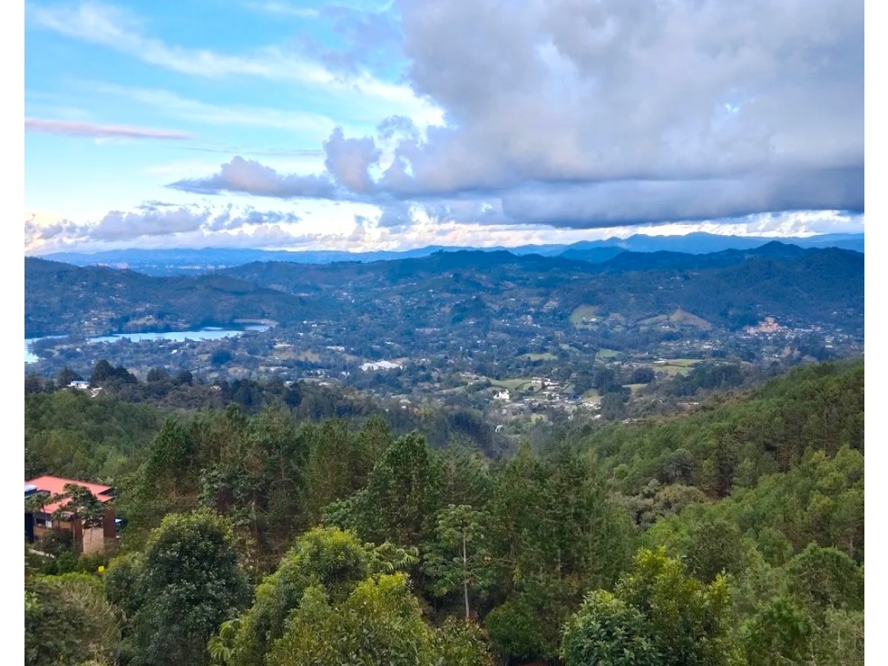 Venta Apartamento FIZEBAD SIERRA GRANDE con Vista a la Represa La Fe