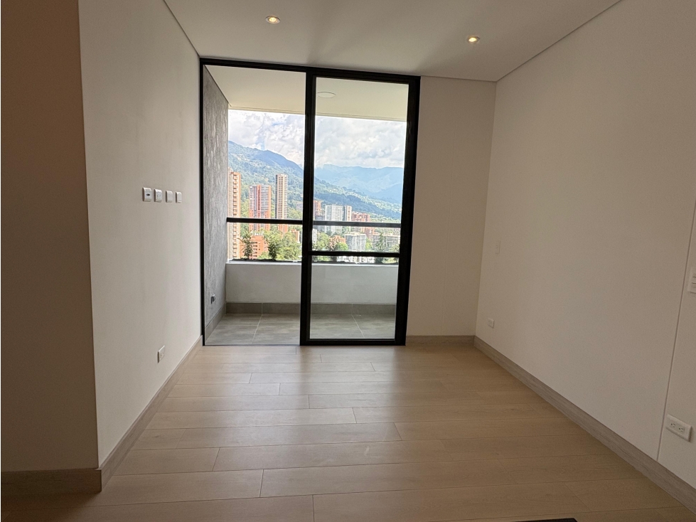 Venta Apartamento AIRBNB El Poblado ESTRENAR Via Linares Cerca Tesoro — foto 3