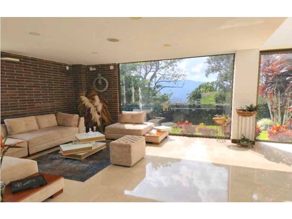 Venta Casa unidad ALTO PERFIL El Escobero Envigado sector El Vergel - 2