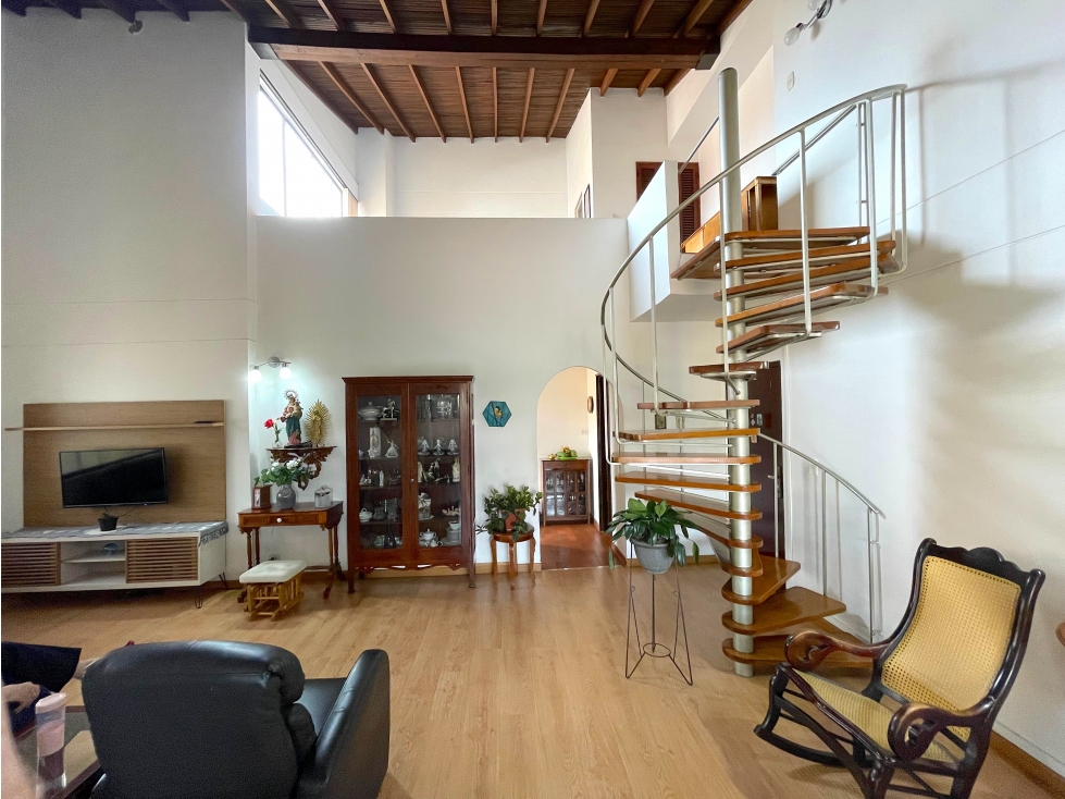 VENTA Apartamento Laureles Segundo Parque ¡ÚLTIMO piso con mezzanine!