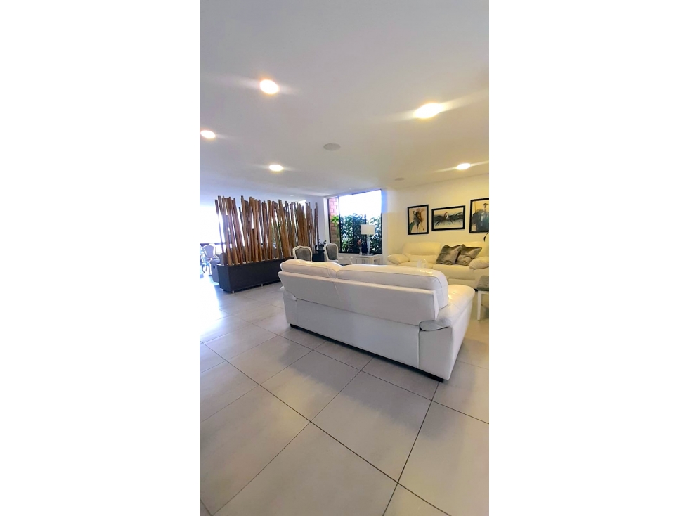 Venta Apartamento El Poblado Superior cercano a El Tesoro EXCLUSIVIDAD — foto 4