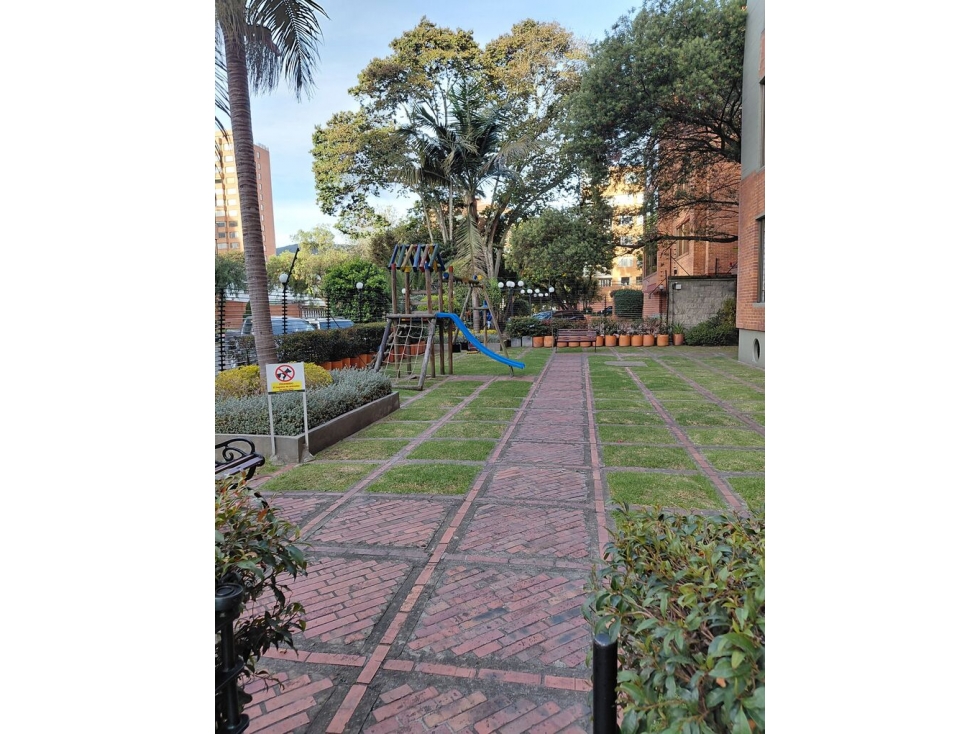 VENDO EXCLUSIVO APTO + BALCÓN Y AMENIDADES EN LA CAROLINA -8 — foto 4