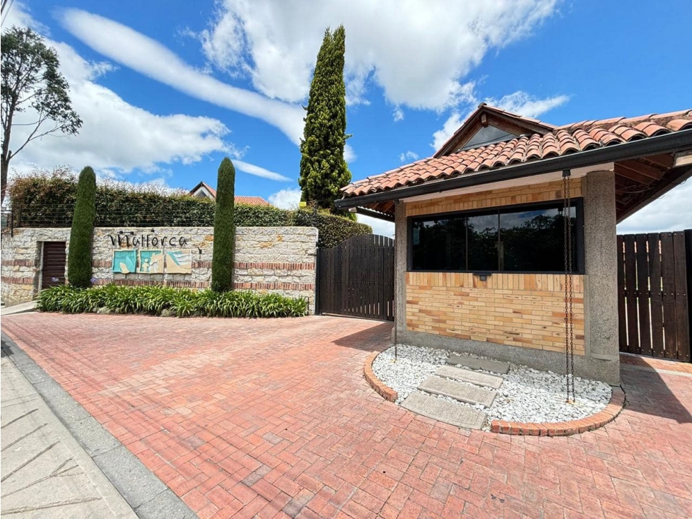 VENDO CASA CONDOMINIO MALLORCA CAJICA VDA. CALAHORRA -5