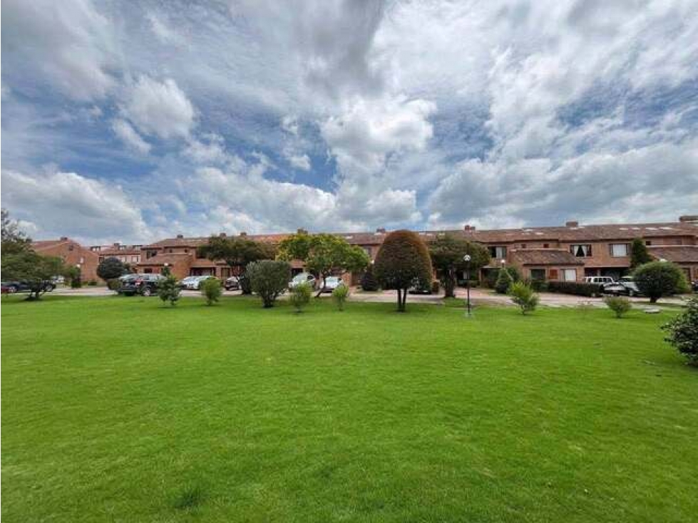 VENDO CASA CONJUNTO CERRADO SANTA MARIA DEL RÍO CHIA -5 — foto 2