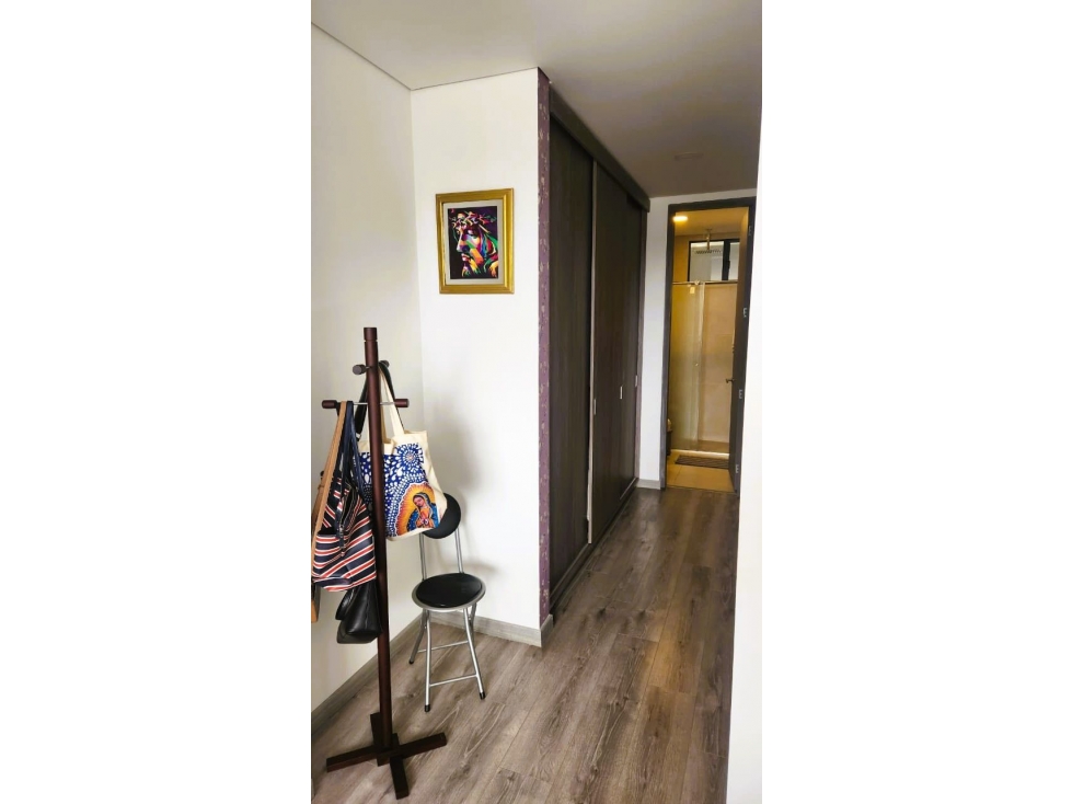 VENDO MODERNO APTO CON BALCÓN Y CLUB HOUSE NIZA NORTE -5 — foto 5