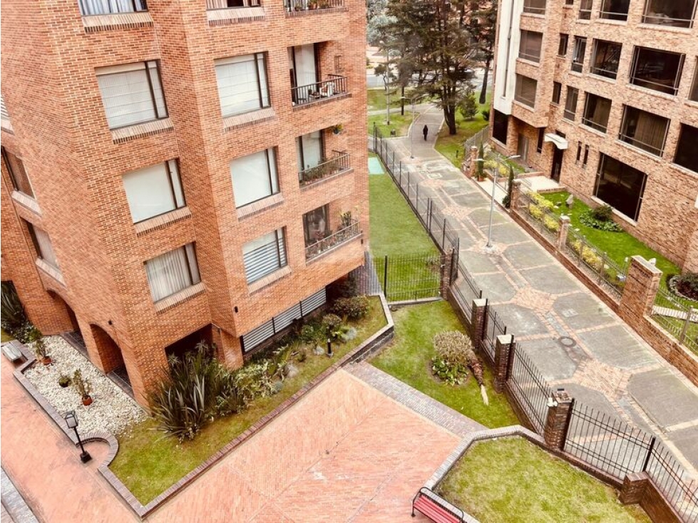 Vendo Apartamento Tradicional con Encanto en Santa Bárbara Central -5