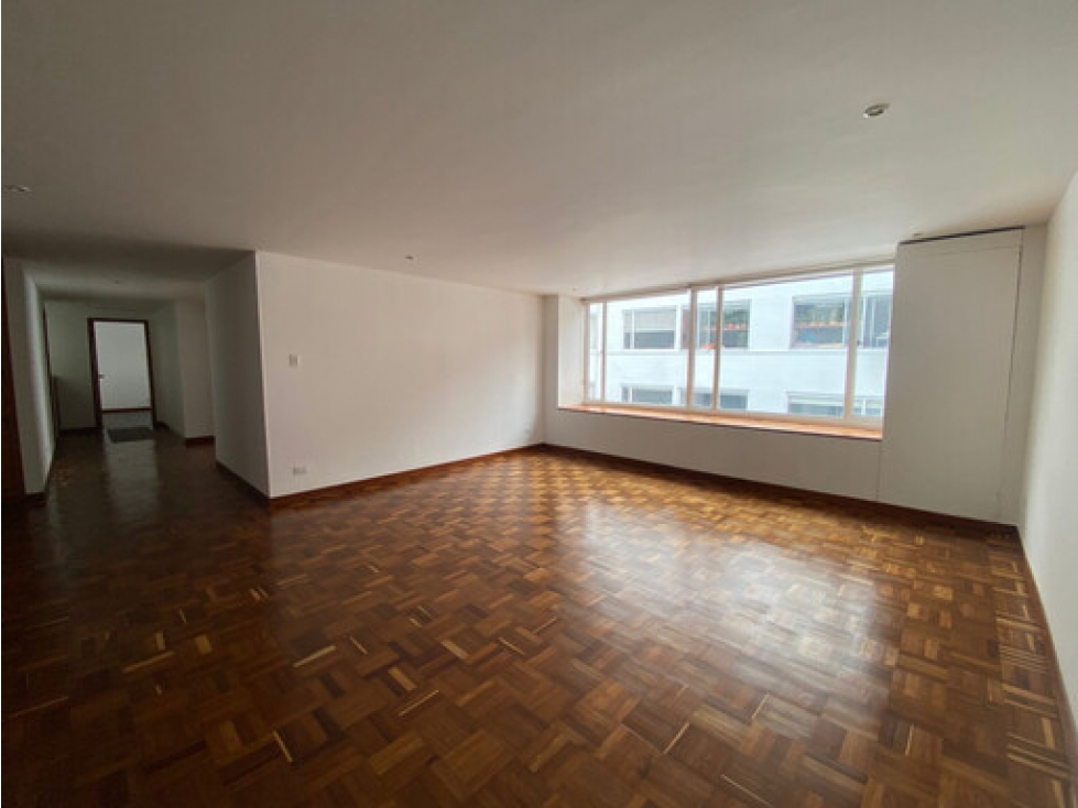 VENDO ESTUPENDO APTO INTERIOR REMODELADO EN CHICÓ -5 — foto 2