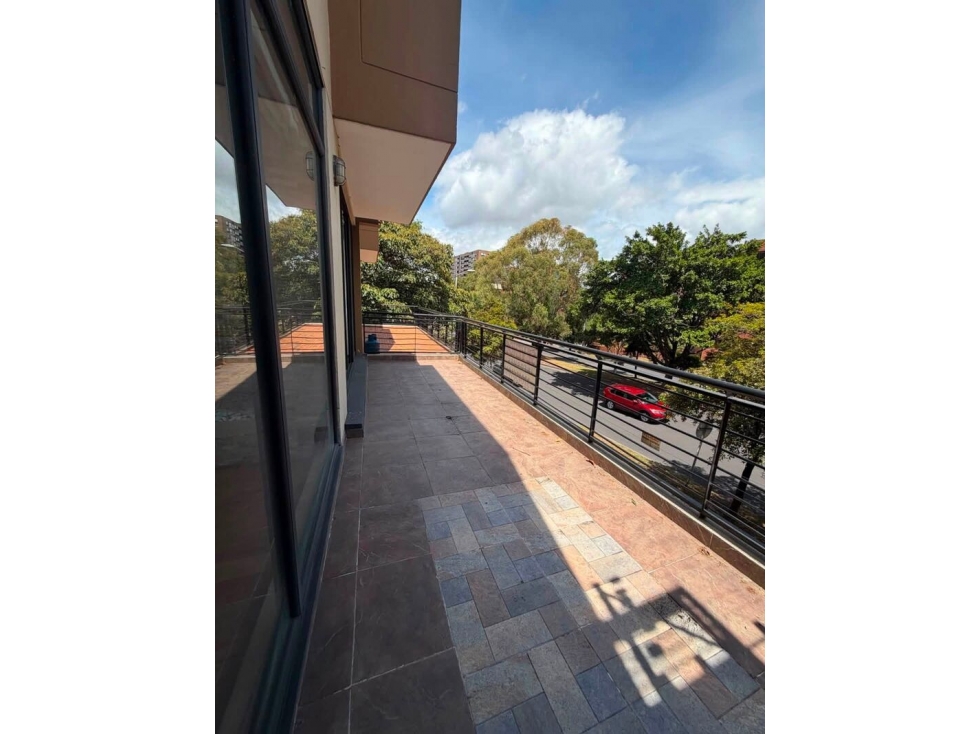 Vendo Espectacular Casa Tríplex en Bosque de Pinos -5 — foto 3