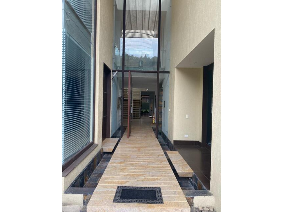 VENDO CASA MANSION INDEPENDIENTE EN SAN JOSE DE BAVARIA -11 — foto 2