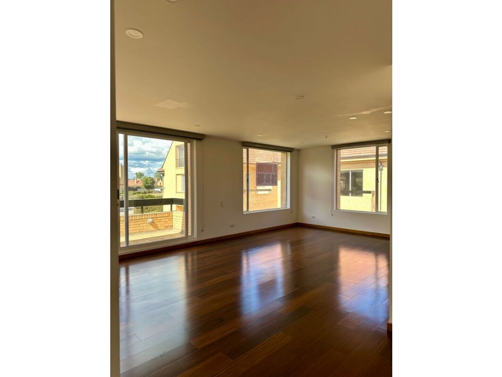 VENDO APTO EXT. DUPLEX + TERRAZA CASONA SANTA ANA DE CHIA II -5 — foto 4