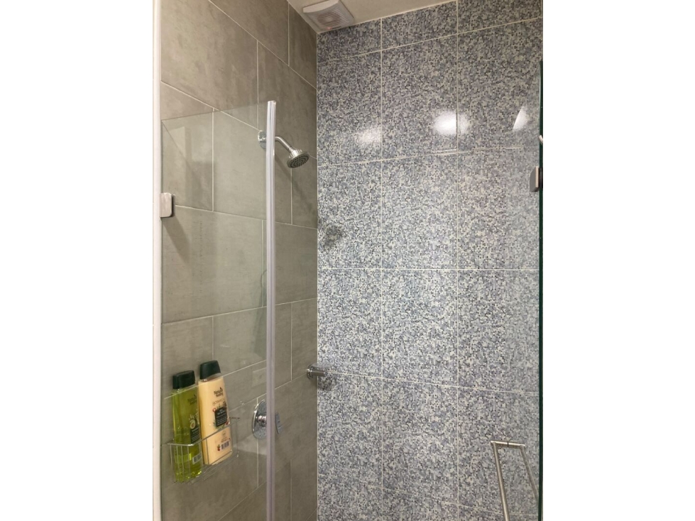 Arriendo nuevo apto estudio amoblado balcón coworking La Castellana-5 — foto 4