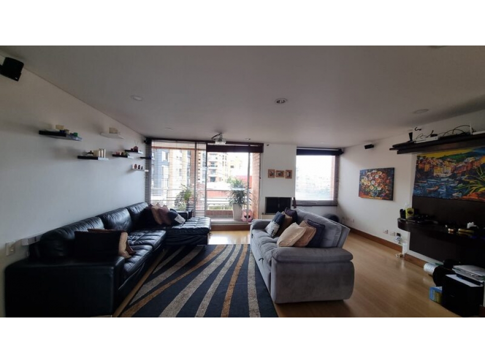 ARRIENDO APTO EXT. + BALCON AMOBLADO EN EL REFUGIO -5