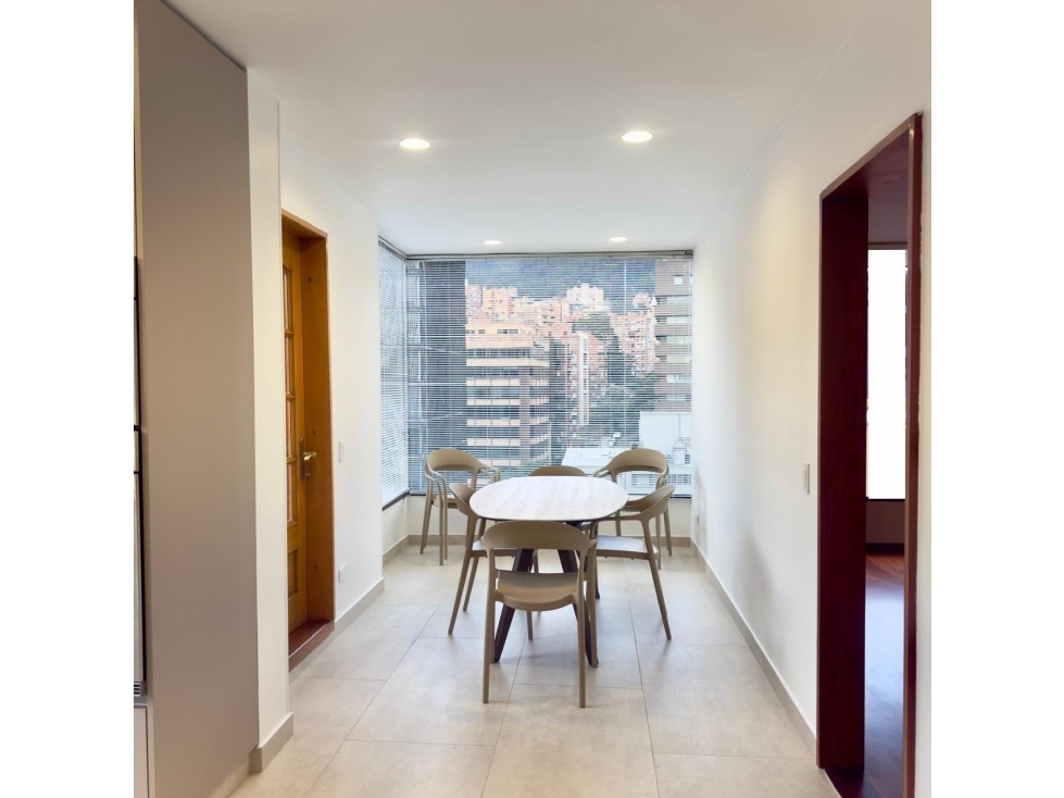 Arriendo Pent-house Dúplex Vista Panorámica 6 Garajes El Nogal -5 — foto 3
