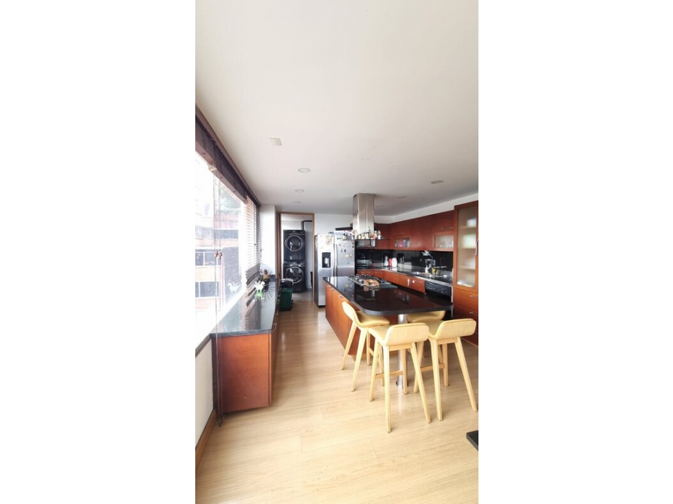 ARRIENDO APTO EXT. + BALCON AMOBLADO EN EL REFUGIO -5 — foto 4