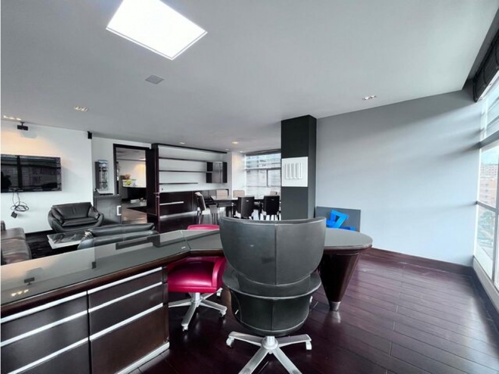 ARRIENDO MAGNIFICA OFICINA EXTERIOR AMOBLADA DE LUJO EN CHICO -5 — foto 4