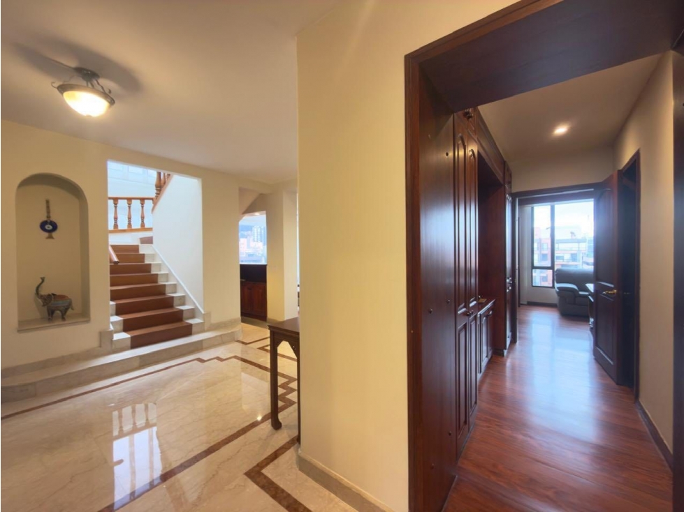 Arriendo Pent-house Dúplex Vista Panorámica 6 Garajes El Nogal -5 — foto 6