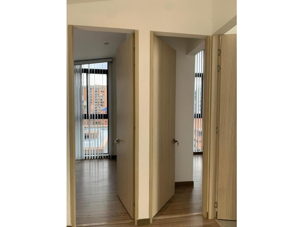 VENDO APTO MODERNO ILUMINADO BALCON DOBLE ALTURA CEDRITOS-1 — foto 6