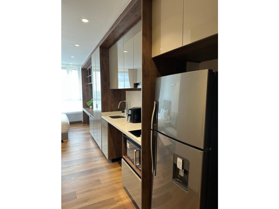 ARRIENDO SUITE DE LUJO EXT. MONO AMBIENTE AMOBLADO SANTA PAULA -5 — foto 2