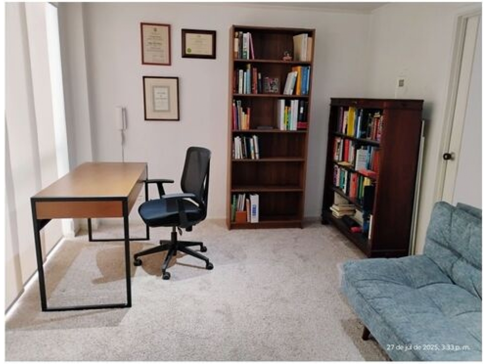 VENDO CONSULTORIO/ OFICINA FRENTA AL PARQUE EL NOGAL -7 — foto 4