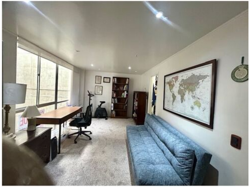 VENDO CONSULTORIO/ OFICINA FRENTA AL PARQUE EL NOGAL -7 — foto 2